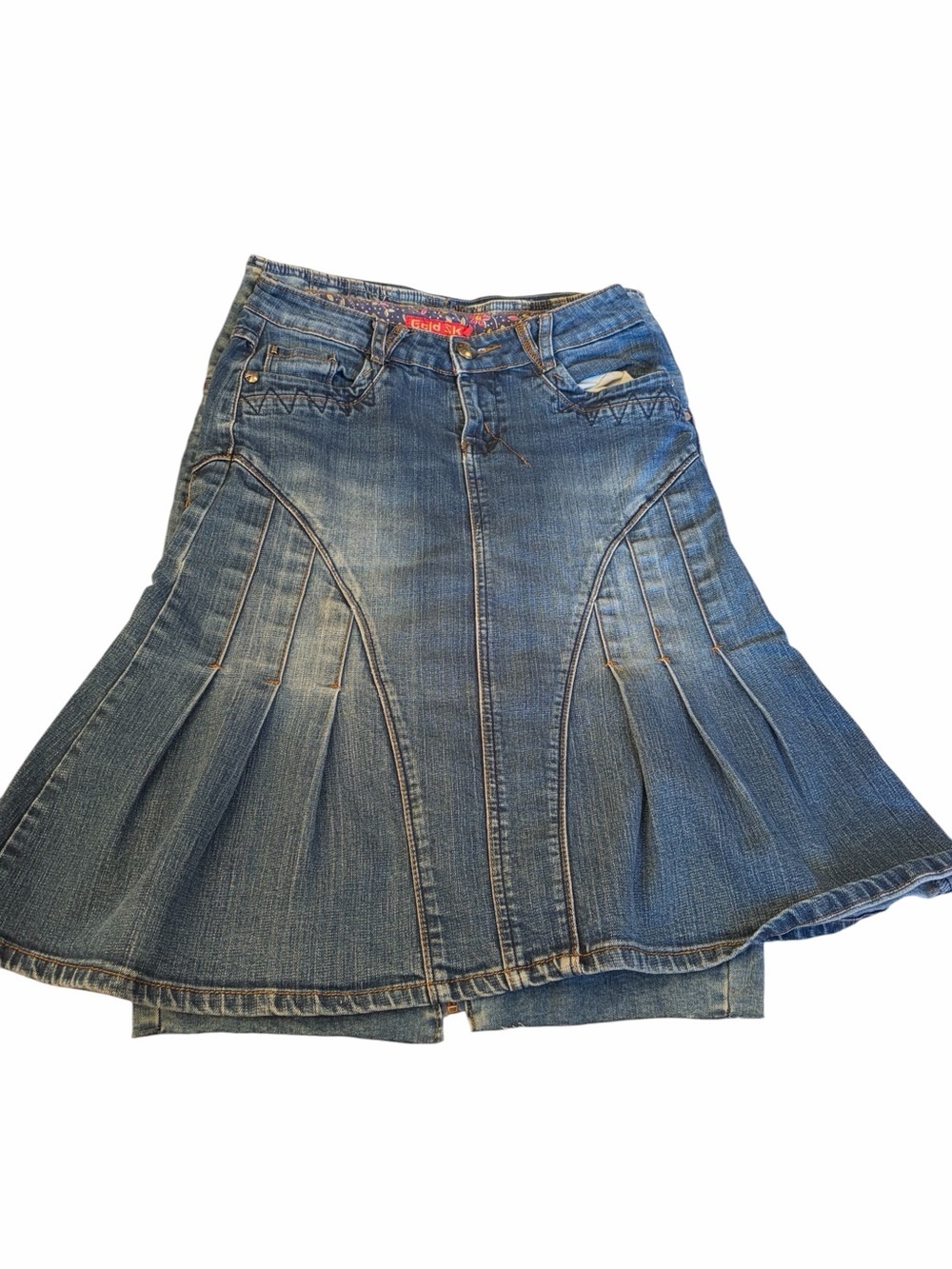 Y2K-era paneled and pleated denim godet  Flared Panel Skirt-Large